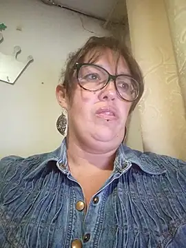 Snapshot of _Saraqueen-- chatting on 07.24.26 Saraqueen-- online show from 07.24.26