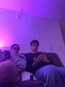 Snapshot of bunnies_fucking chatting on 07.16.26 bunnies fucking online show from 07.16.26