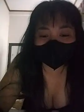 Snapshot of Lyh_sexy chatting on 07.24.26 Lyh sexy online show from 07.24.26