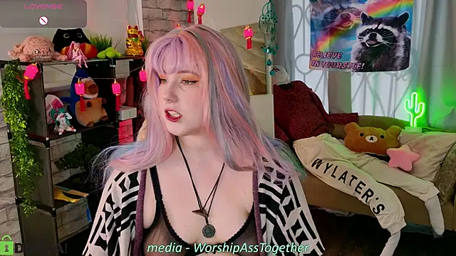 Candy-yeah online show from 07.10.26