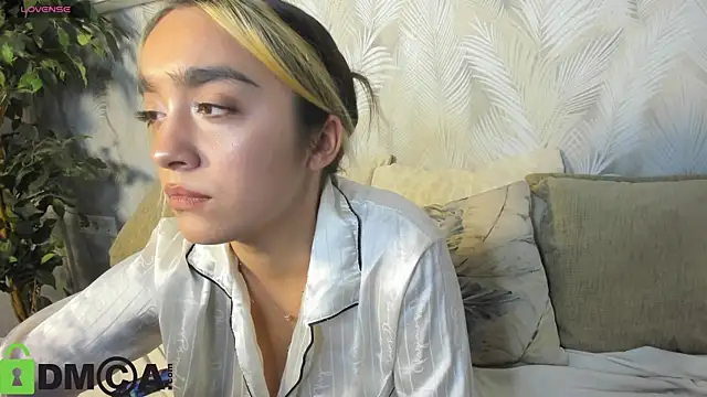 Snapshot of Barbara_Rogerss chatting on 07.14.26 Barbara Rogerss online show from 07.14.26