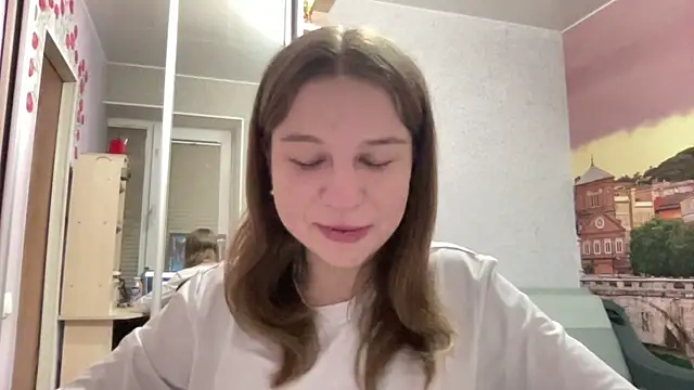 HwaTrippel online show from 08.02.26