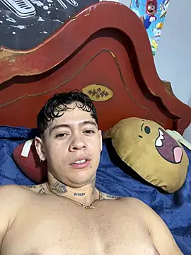 Snapshot of ColombianSexyCouple_ chatting on 06.24.26 ColombianSexyCouple online show from 06.24.26