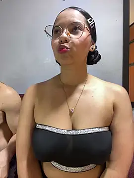 Snapshot of ColombianSexyCouple_ chatting on 07.06.26 ColombianSexyCouple online show from 07.06.26