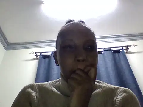 Snapshot of Lindatwiz chatting on 06.17.26 Lindatwiz online show from 06.17.26