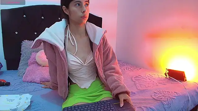 Dahlia  Vixen online show from 08.05.26