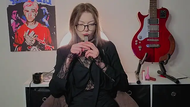 EndicaWilde online show from 06.22.26