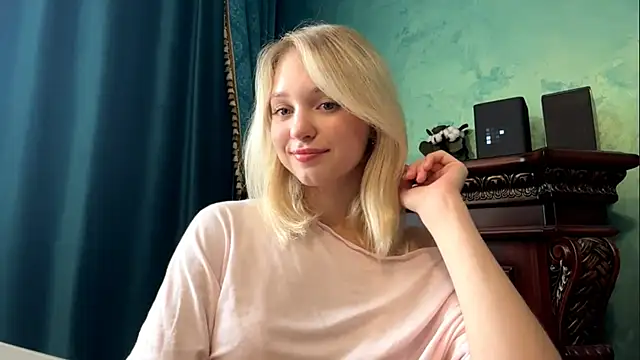 EveryoneEve online show from 07.14.26