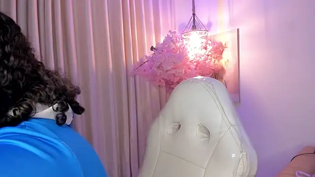 Doll Ivy online show from 06.18.26