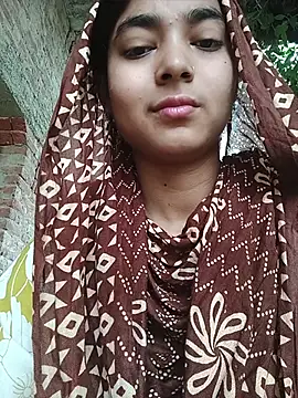 Snapshot of Simran_143 chatting on 08.05.26 Simran 143 online show from 08.05.26