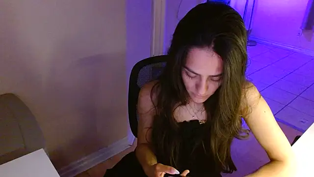 VeronicaBabygirll online show from 06.18.26