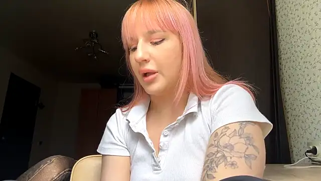 ZadaSnyder online show from 06.19.26