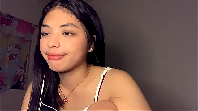 Snapshot of Hazelanne chatting on 06.20.26 Hazelanne online show from 06.20.26