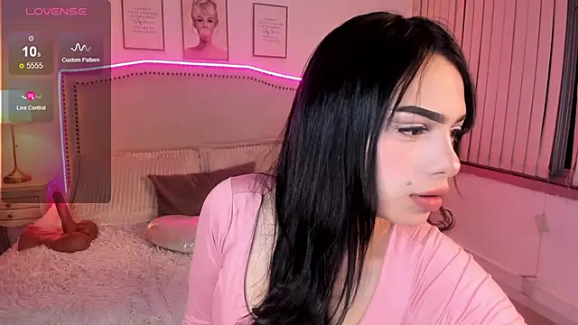mila  vega online show from 07.15.26