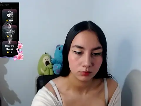  PrettyLau10 online show from 07.02.26