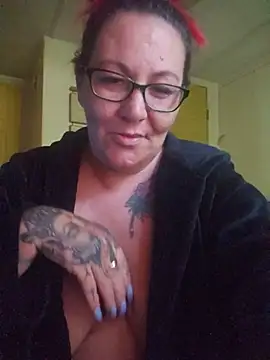 TattedLove4 online show from 06.20.26