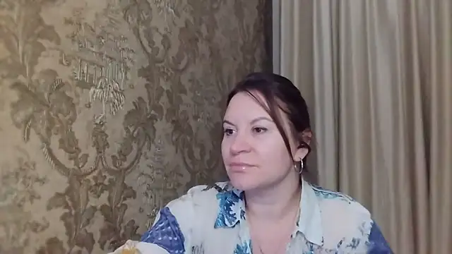 Lauralison online show from 07.24.26