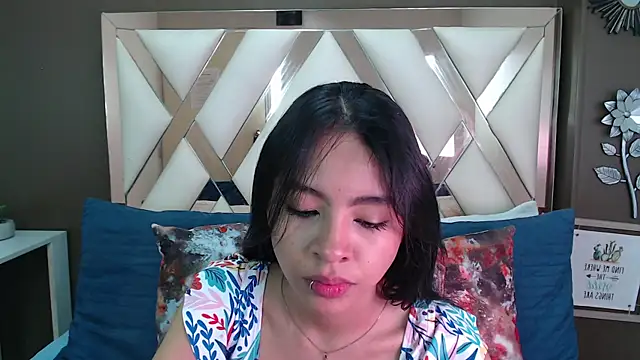Amara Connors online show from 07.07.26