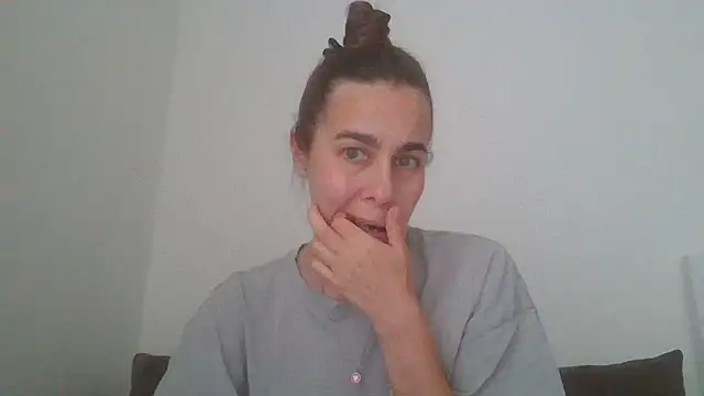 Vanelleda online show from 07.08.26