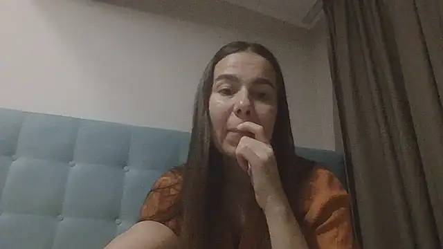 Vanelleda online show from 07.28.26