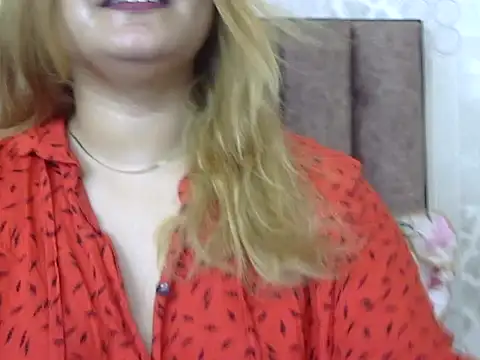 Snapshot of Sexyy_Sana chatting on 07.05.26 Sexyy Sana online show from 07.05.26