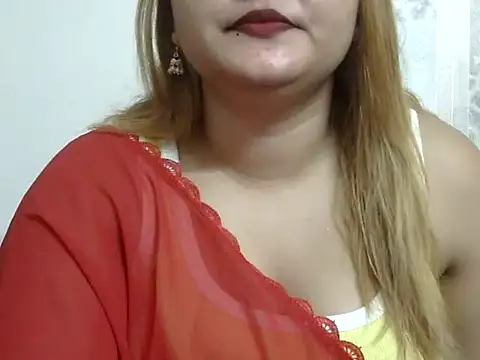 Snapshot of Sexyy_Sana chatting on 08.01.26 Sexyy Sana online show from 08.01.26