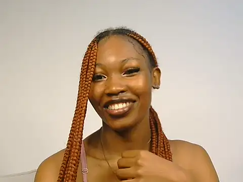 Snapshot of Barbie_baddie chatting on 07.25.26 Barbie baddie online show from 07.25.26