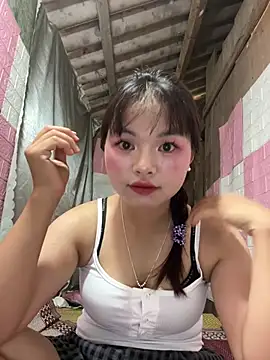 luvlivvy online show from 06.23.26