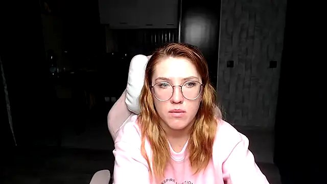 Reginasmilee online show from 11.09.25