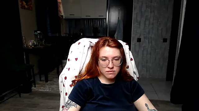 Reginasmilee online show from 03.27.26