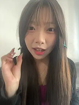 YY-1-1-1 online show from 08.04.26
