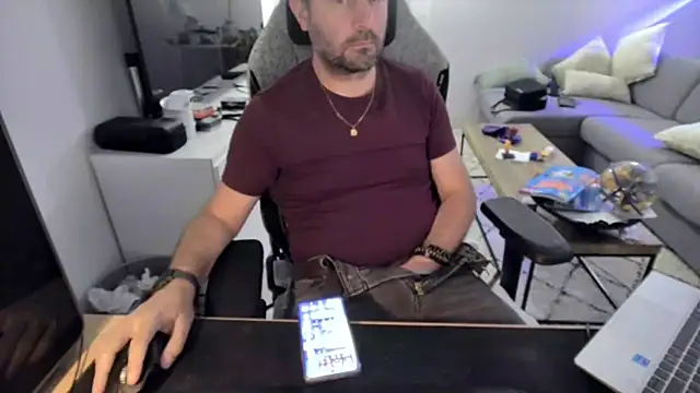 Snapshot of pc92160 chatting on 07.31.26 pc92160 online show from 07.31.26