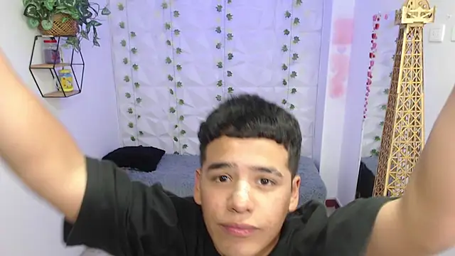 Santiago Acosta  online show from 06.28.26