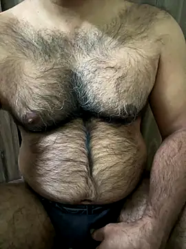 Snapshot of SatBull007 chatting on 12.17.25 SatBull007 online show from 12.17.25