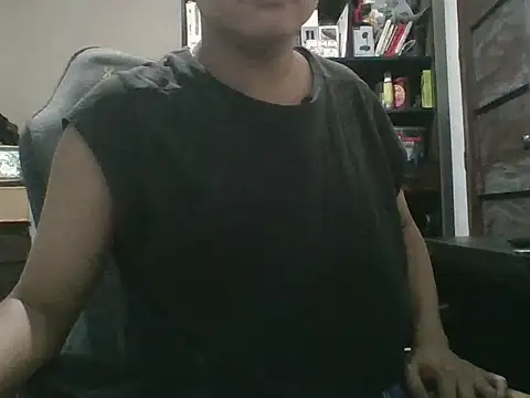 Snapshot of aeonfluxxx chatting on 07.01.26 aeonfluxxx online show from 07.01.26