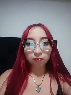 Snapshot of jennifer_19_ chatting on 07.03.26 jennifer 19 online show from 07.03.26