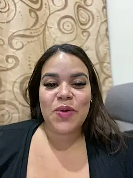 Snapshot of AliceStarshine chatting on 02.20.25 AliceStarshine online show from 02.20.25