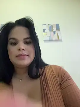 Snapshot of AliceStarshine chatting on 07.19.26 AliceStarshine online show from 07.19.26