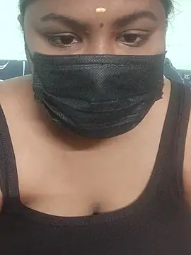 Sexy Layanya online show from 08.07.26