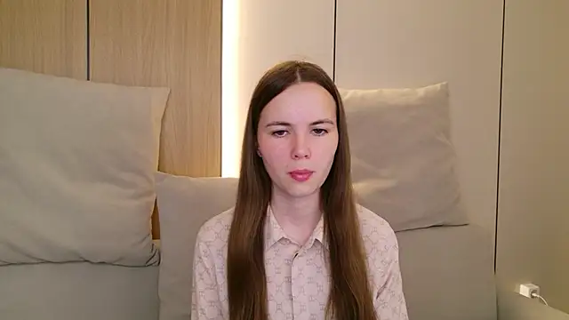 Thalia Croft online show from 08.02.26