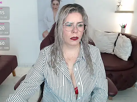 leylamia online show from 07.09.26