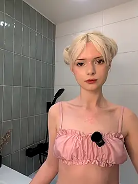 laure mestler online show from 07.12.26