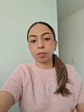 LuluBerry7 online show from 07.16.26