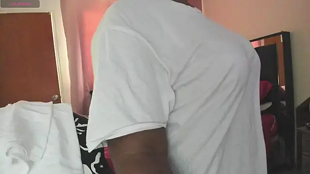 LupeAdams online show from 03.28.26