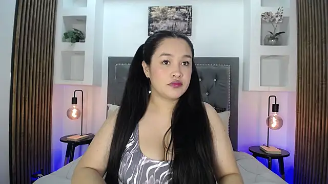 Snapshot of Clohe_Jones chatting on 07.25.26 Clohe Jones online show from 07.25.26
