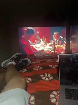 Snapshot of mtrueno chatting on 07.11.26 mtrueno online show from 07.11.26