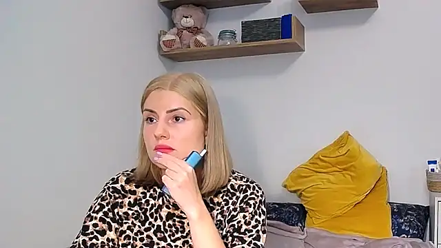 alisenties online show from 09.19.25