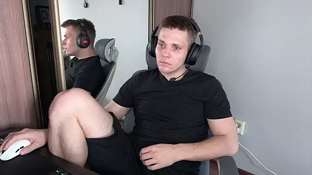 Nikclak online show from 07.13.26