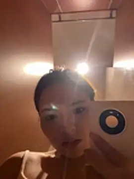 Snapshot of nide-xiaoxue chatting on 07.23.26 nide-xiaoxue online show from 07.23.26