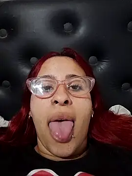 Snapshot of nenasmalas chatting on 07.18.26 nenasmalas online show from 07.18.26
